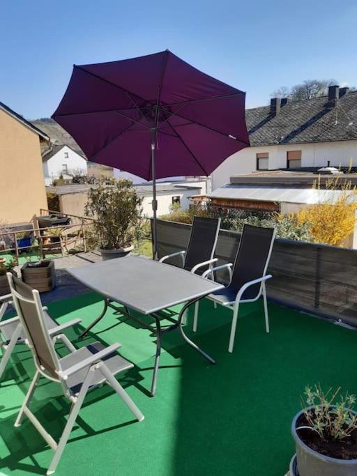 Ferienwohnung Philippi - Moselblick Mit Grosser Dachterrasse, 75 Qm, Hunde Willkommen Мерінґ Екстер'єр фото